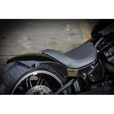 Rick's Harley-Davidson 2018 Softail Breakout Rear Cover Complete Kit